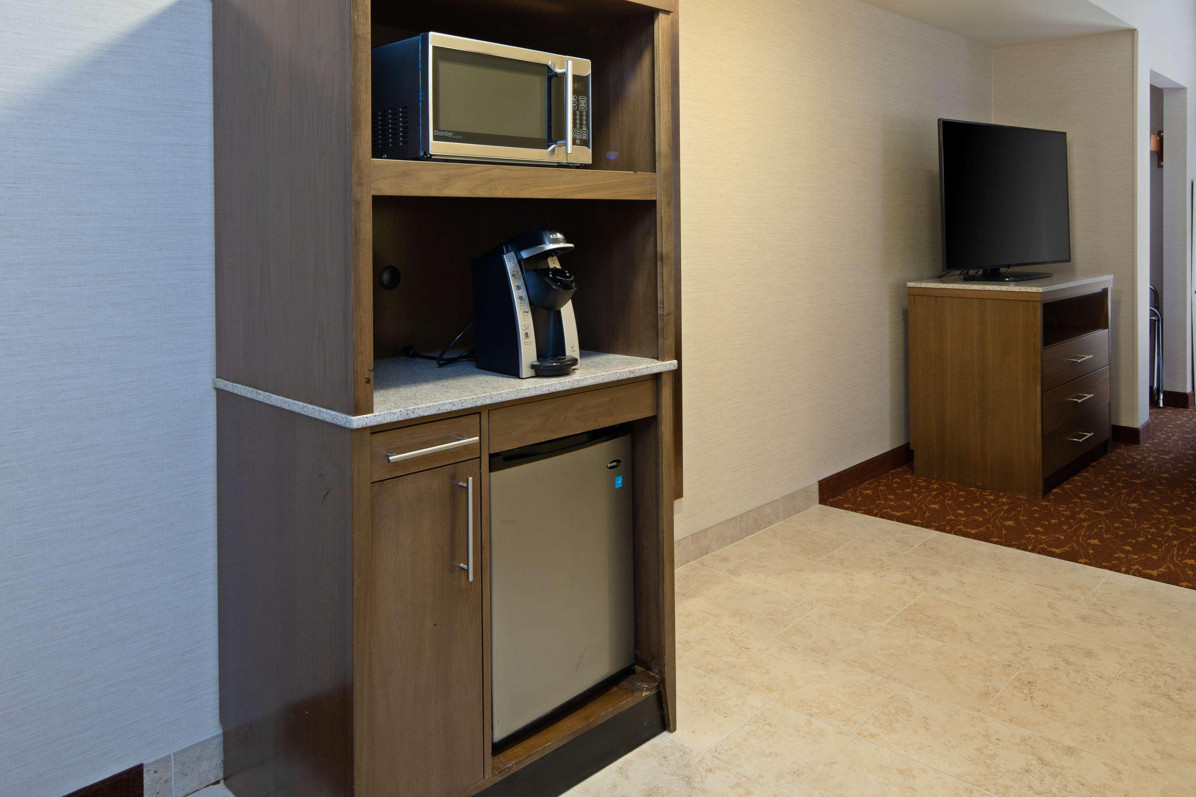 Hilton Garden Inn Albuquerque Airport Εξωτερικό φωτογραφία